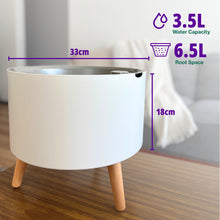 The Classic measured at 33 cm wide and 18 cm high, with 3.5 L water capacity and 6.5 L of root space