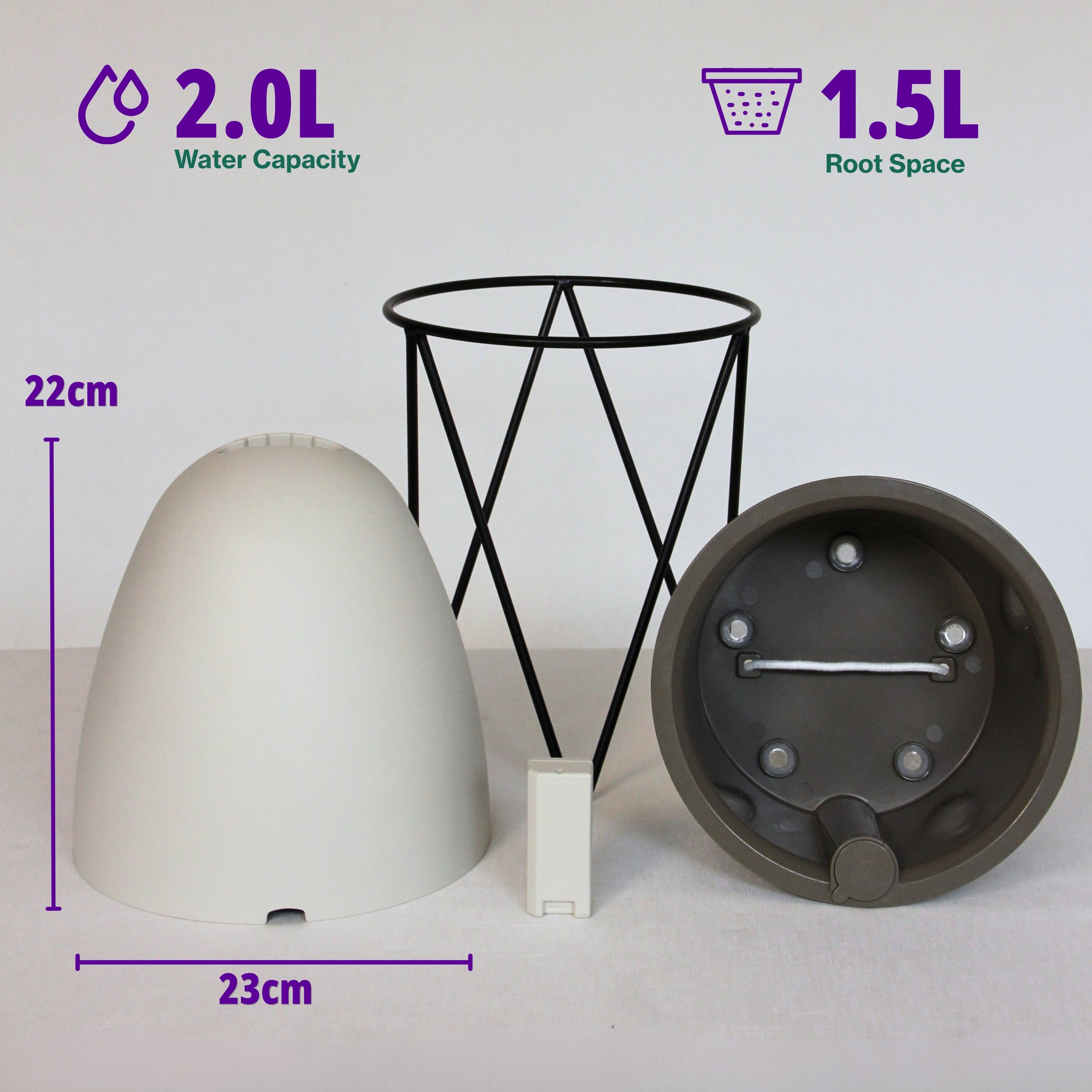 The Egg measured at 23 cm across and 22 cm high, with 2.0 L water capacity and 1.5 L of root space, shown beside its sensor